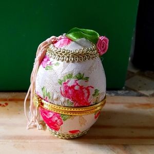 Unique find Fabric egg shape trinket